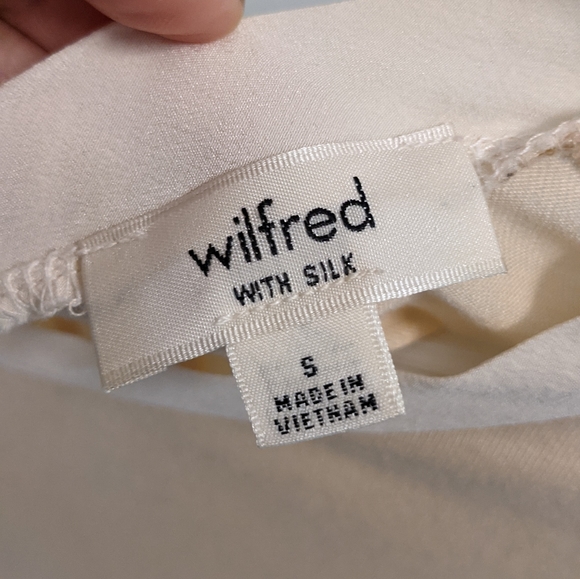 Aritzia Wilfred Capucine T-shirt - Picture 4 of 4